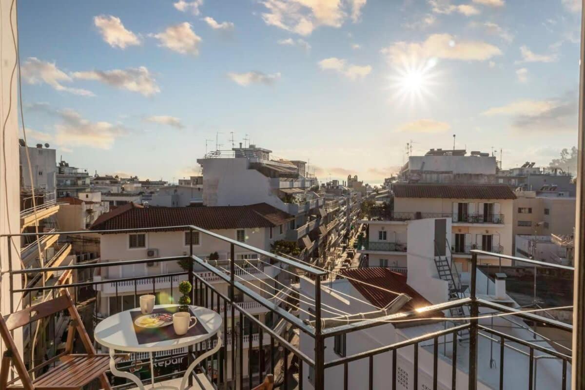 Comfy Central Square Gem With Balcony Διαμέρισμα Καλαμάτα Εξωτερικό φωτογραφία